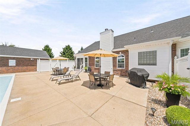 100 Townview Drive, Wentzville, MO 63385