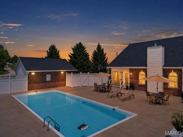 100 Townview Drive, Wentzville, MO 63385