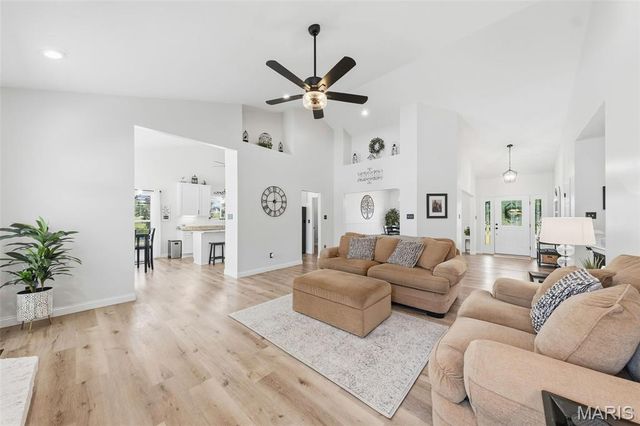 100 Townview Drive, Wentzville, MO 63385