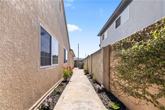 21413 Weiser, Carson, CA 90745