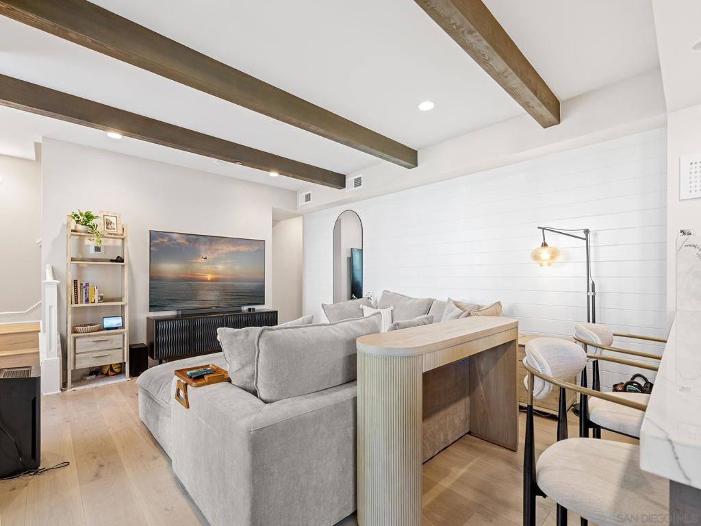 1402 Anacona Pl 105, Encinitas, CA 92024 — photo 2