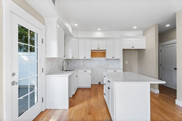 32 Valmor St, Worcester, MA 01604