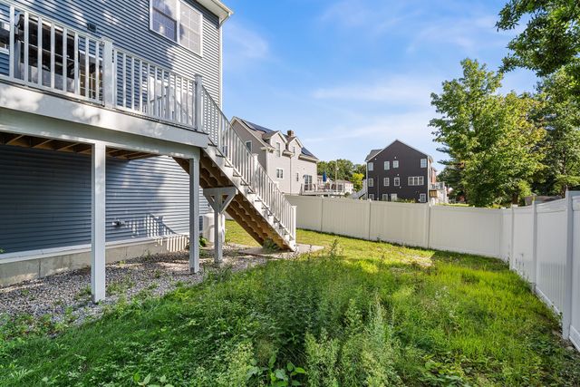 32 Valmor St, Worcester, MA 01604