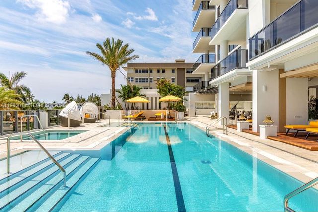 305 Briny Avenue 405, Pompano Beach, FL 33062
