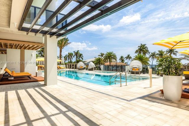 305 Briny Avenue 405, Pompano Beach, FL 33062