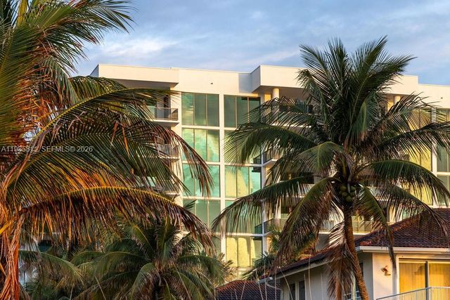 305 Briny Avenue 405, Pompano Beach, FL 33062