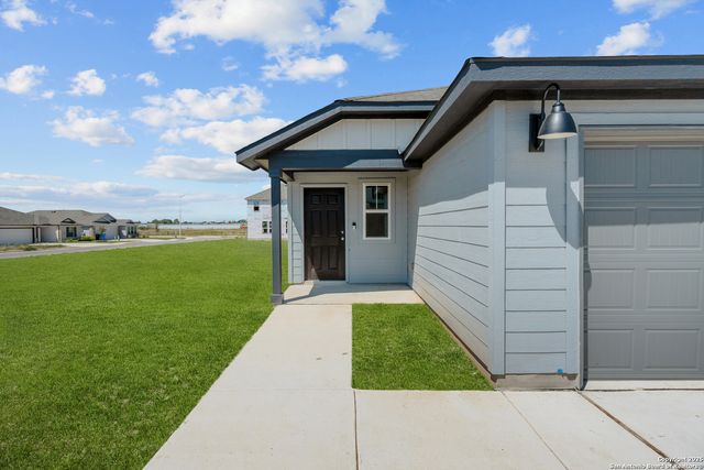 1523 Silver Run, New Braunfels, TX 78130