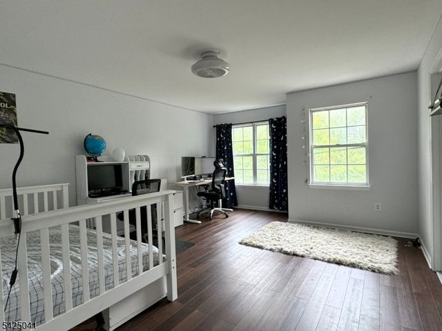 205 Crown Point Rd, Parsippany-troy Hills Twp., NJ 07054