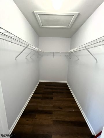 205 Crown Point Rd, Parsippany-troy Hills Twp., NJ 07054