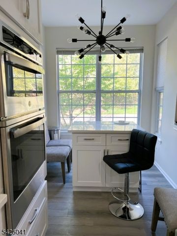 205 Crown Point Rd, Parsippany-troy Hills Twp., NJ 07054