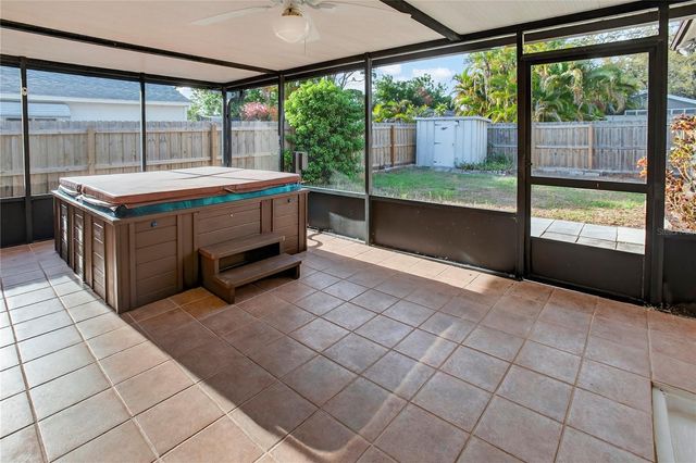 4745 14TH AVENUE N, St Petersburg, FL 33713