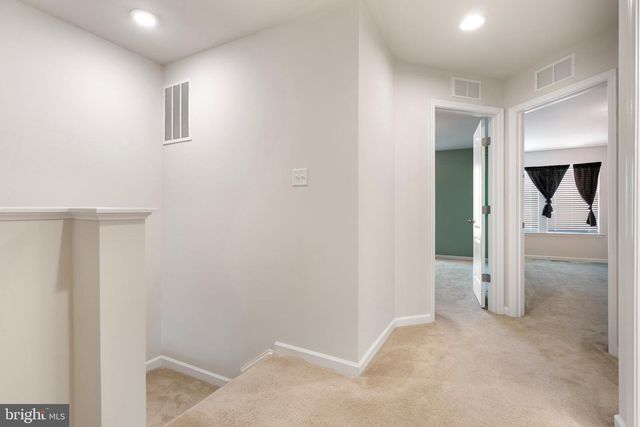 136 OFLANNERY CT, Martinsburg, WV 25403