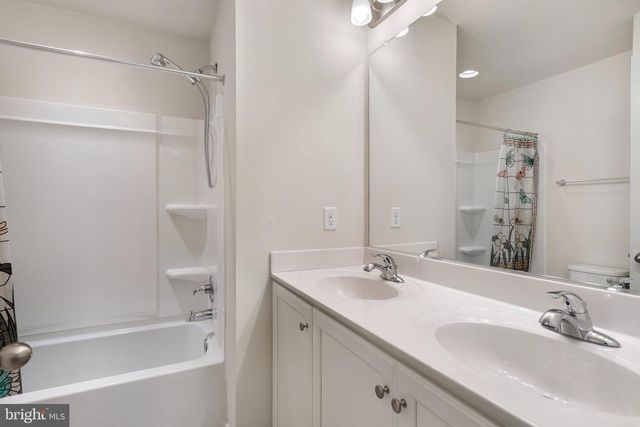 136 OFLANNERY CT, Martinsburg, WV 25403