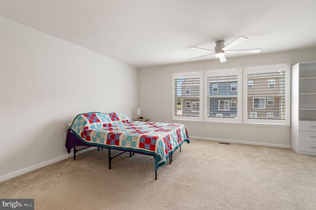 136 OFLANNERY CT, Martinsburg, WV 25403
