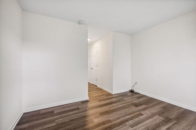 502 Heidish Drive, Commercial Point, OH 43116
