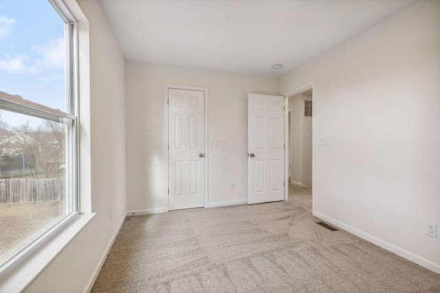 502 Heidish Drive, Commercial Point, OH 43116