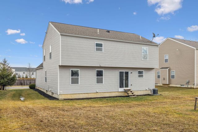 502 Heidish Drive, Commercial Point, OH 43116