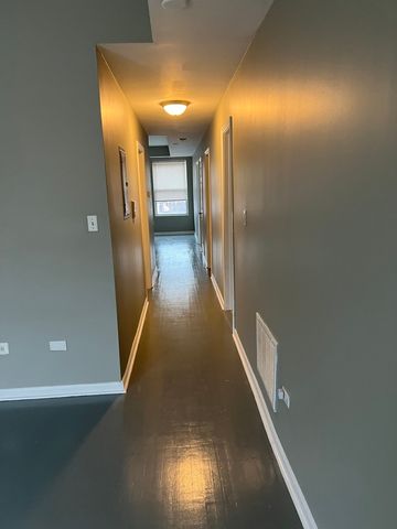 8914 S Cottage Grove Avenue 2, Chicago, IL 60619