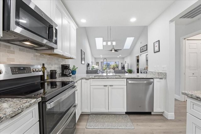 3272 LORI LANE, New Port Richey, FL 34655