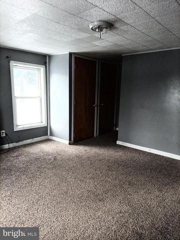 902 PALMER AVE, Patton, PA 16668