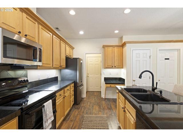 1615 Ne 89TH Pl, Vancouver, WA 98664