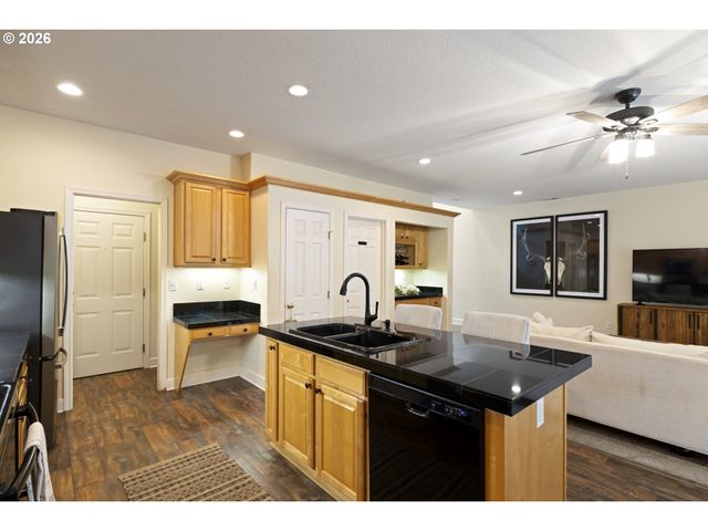 1615 Ne 89TH Pl, Vancouver, WA 98664