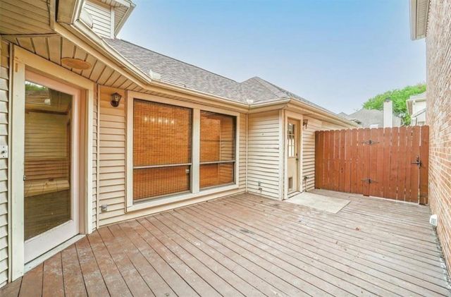 18226 Vinland Drive, Houston, TX 77058