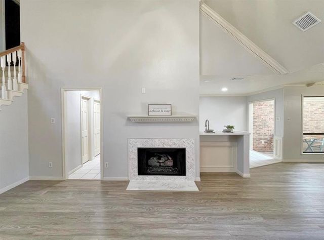 18226 Vinland Drive, Houston, TX 77058