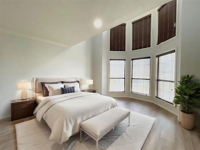 18226 Vinland Drive, Houston, TX 77058