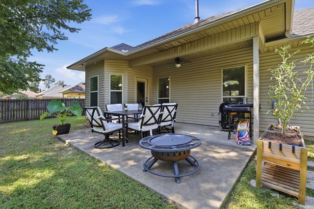 302 Montgomery Drive, Benton, AR 72015