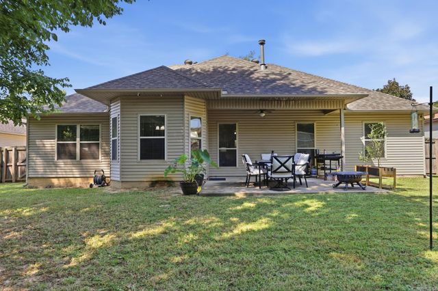 302 Montgomery Drive, Benton, AR 72015