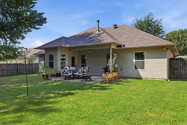 302 Montgomery Drive, Benton, AR 72015