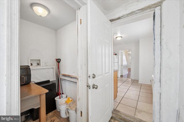 2038 N FRANKLIN ST, Philadelphia, PA 19122