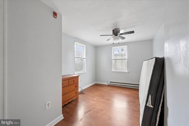 2038 N FRANKLIN ST, Philadelphia, PA 19122