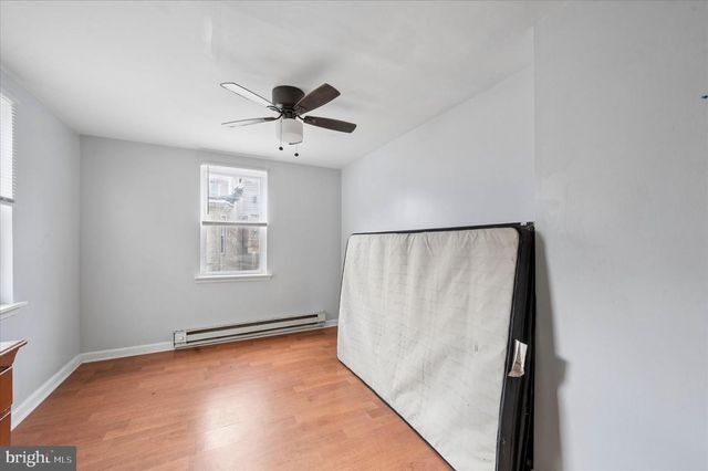 2038 N FRANKLIN ST, Philadelphia, PA 19122