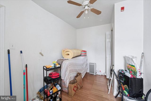 2038 N FRANKLIN ST, Philadelphia, PA 19122