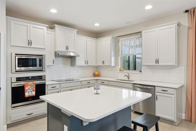 10241 MERRYMEETING BAY DRIVE, Winter Garden, FL 34787