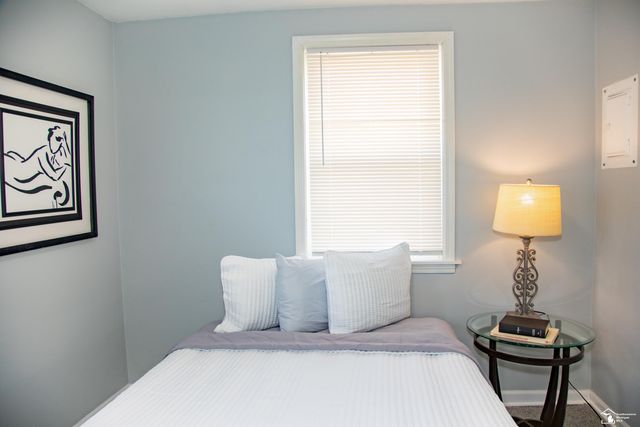 5323 Lathrop Street, Trenton, MI 48183