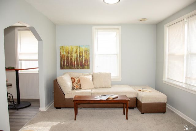 5323 Lathrop Street, Trenton, MI 48183