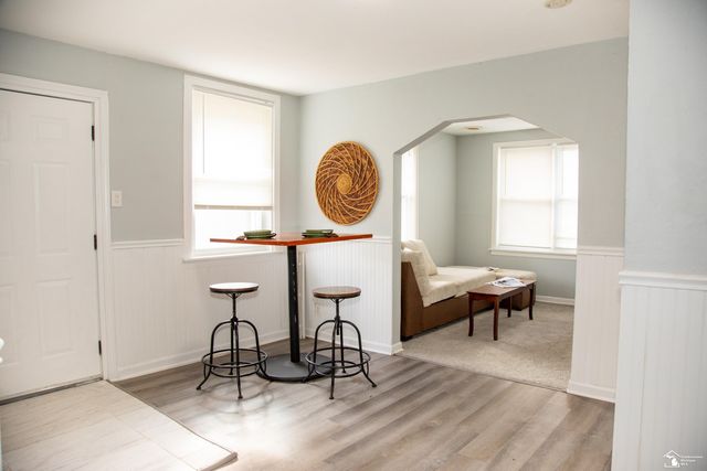 5323 Lathrop Street, Trenton, MI 48183