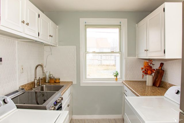 5323 Lathrop Street, Trenton, MI 48183