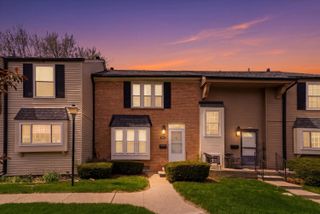 3273 Bolgos Circle, Ann Arbor, MI 48105