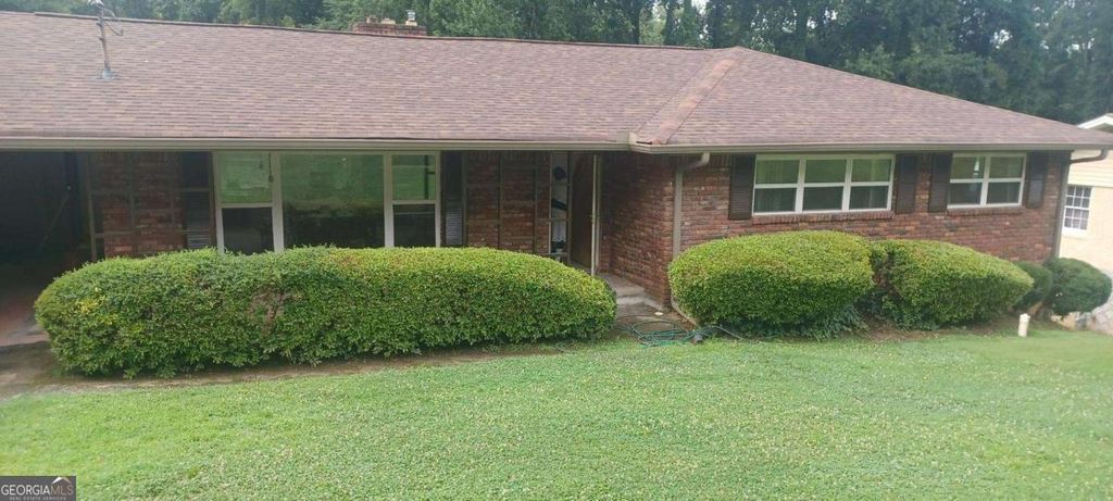 3860 King Arthur Road SW, Atlanta, GA 30331