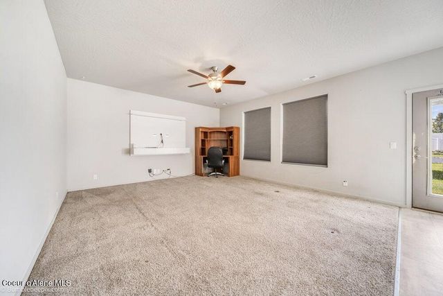 3289 N Fireball CT, Post Falls, ID 83854