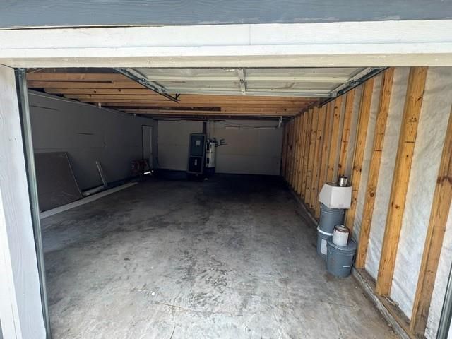 1607 W Houston Dr, La Marque, TX 77568