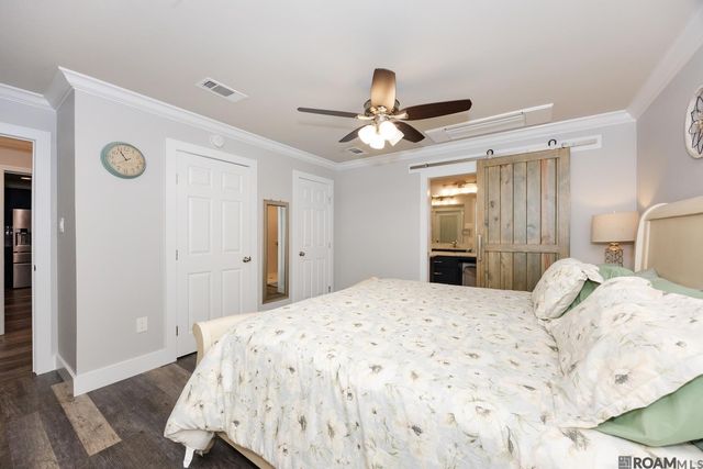 4010 Yardley Dr, Slaughter, LA 70777