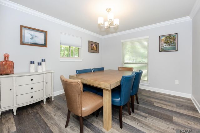 4010 Yardley Dr, Slaughter, LA 70777