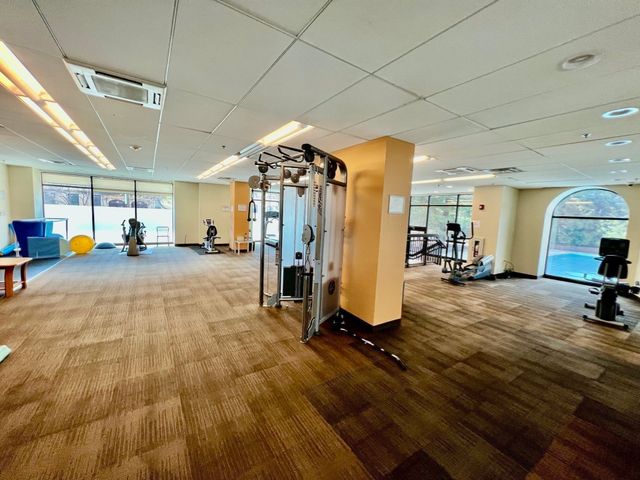 60 Longwood Avenue 306, Brookline, MA 02446