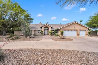 14128 Rincon, Apple Valley, CA 92307