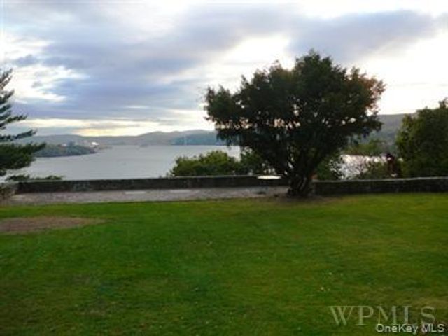 207 Chateau Rive Street 207, Peekskill, NY 10566